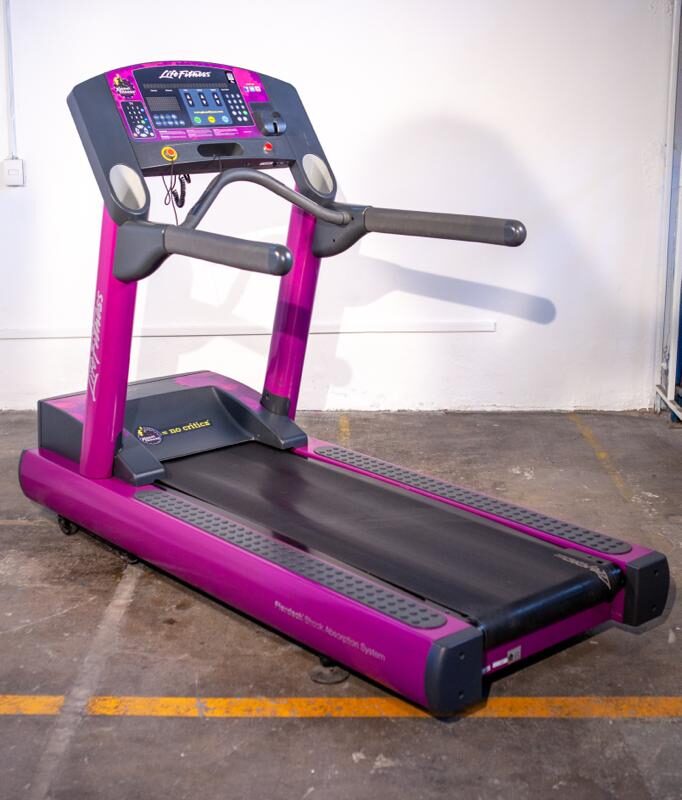 Caminadora life fitness integrity